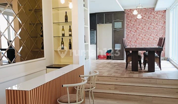 For Sale Fast! Modern Minimalist House in Kotawisata Cibubur 2