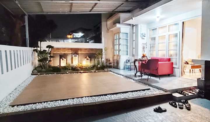 For Sale: Boulevard Cibubur Country House. Fully Furnished, Everything Brand New. 2