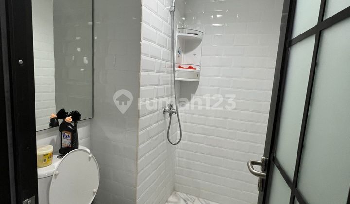 For Sale Apartment at Podomoro Golf View 2