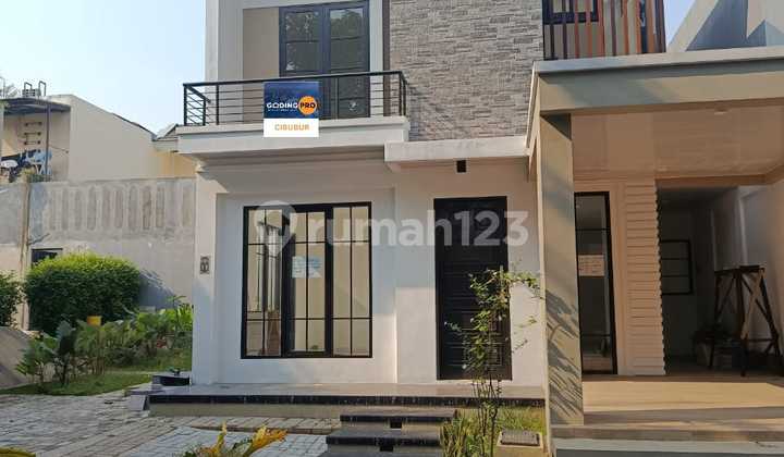 For Sale Ready-to-Occupy Cul-de-Sac House in Kotawisata Cibubur For Sale Ready-to-Occupy Cul-de-Sac House in Kotawisata Cibubur