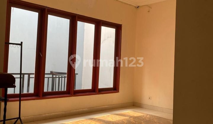 Di Jual Rumah Siap Huni di Raffles Hills Cibubur 2