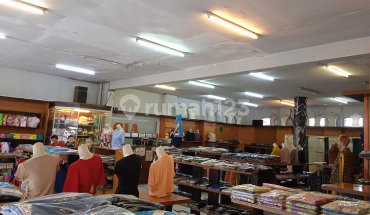 Good Ready-to-Use Shop House in Cihampelas, Bandung 2