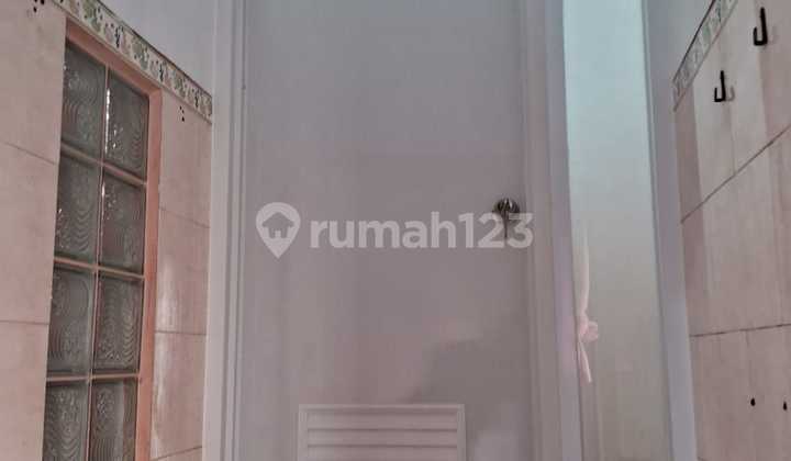 Kost Babakan Sari Daerah Ramai