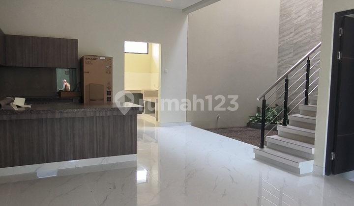 Singgasana Pradana Beautiful Home, Bandung