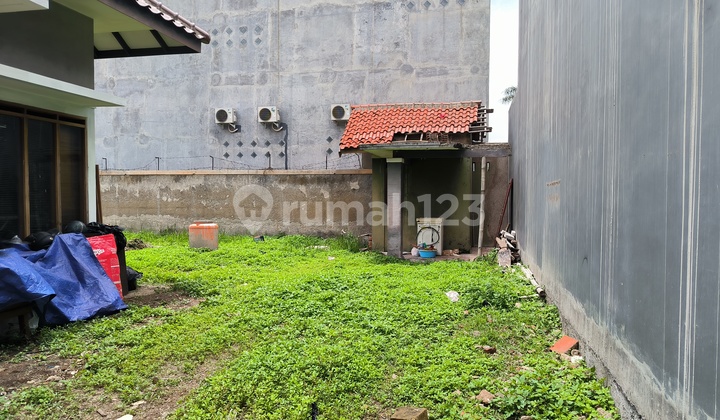 Land 737 m2 Singgasana Pradana, Bandung