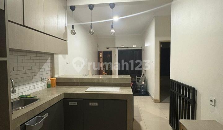 Rumah Bagus Furnished Sariwangi, Bandung