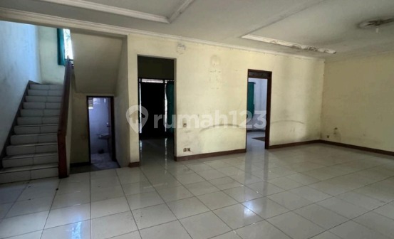 Rumah, 2 Lantai, di Mekar Wangi