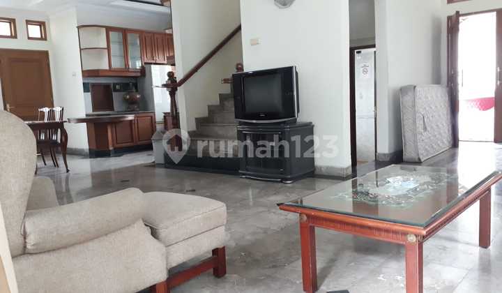 Rumah 2 Lantai Suryalaya
