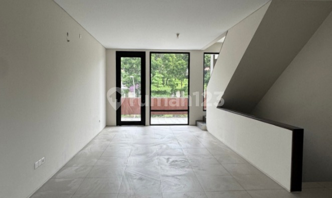 Ruko, 2,5 Lantai, di Kota Baru Parahyangan Ruko, 2,5 Lantai, di Kota Baru Parahyangan