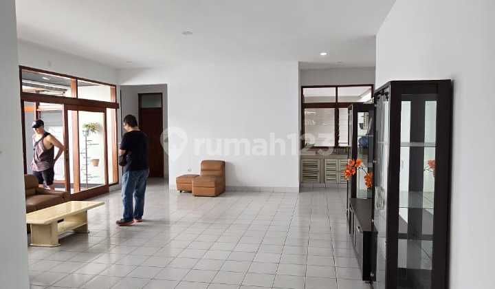 Rumah Bagus Komplek Dadali, Bandung