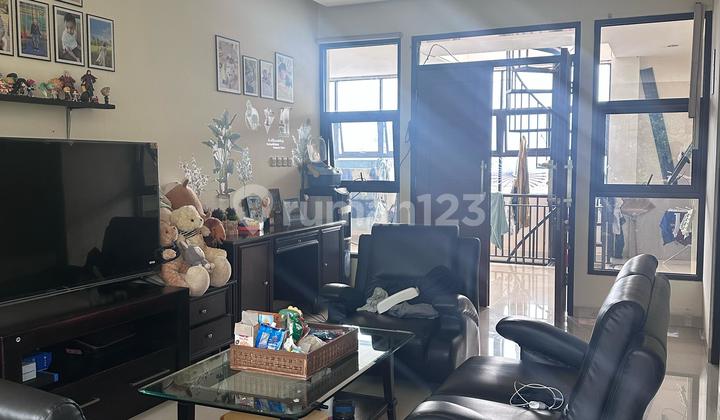 Rumah Bagus Minimalis Setiabudi Regency, Bandung Rumah Bagus Minimalis Setiabudi Regency, Bandung