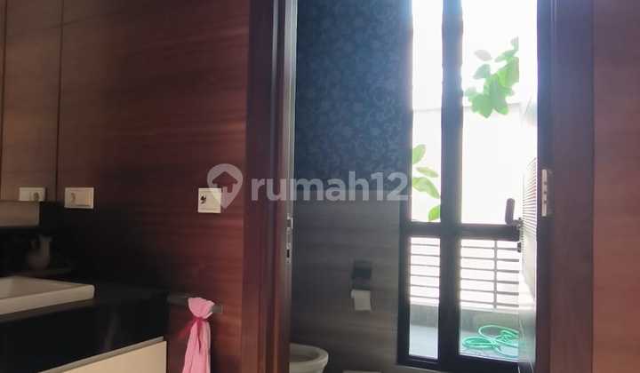 Rumah Bagus Furnished Singgasana, Bandung 2