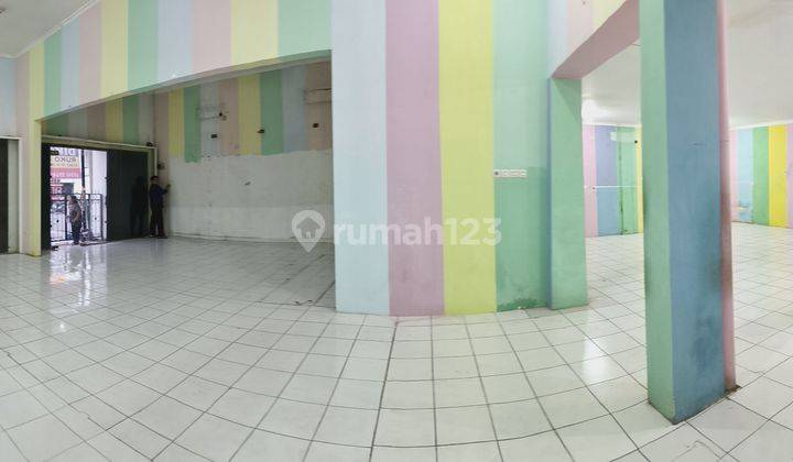 Ruang Usaha Lebar 10m Pusat Kota Ramai Jalur 2 Arah 2