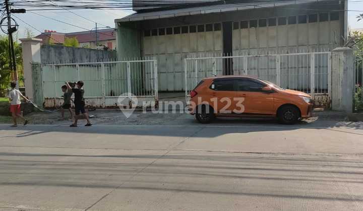 Warehouse for Rent Ready to Use Gajah Raya Flood-Free 1