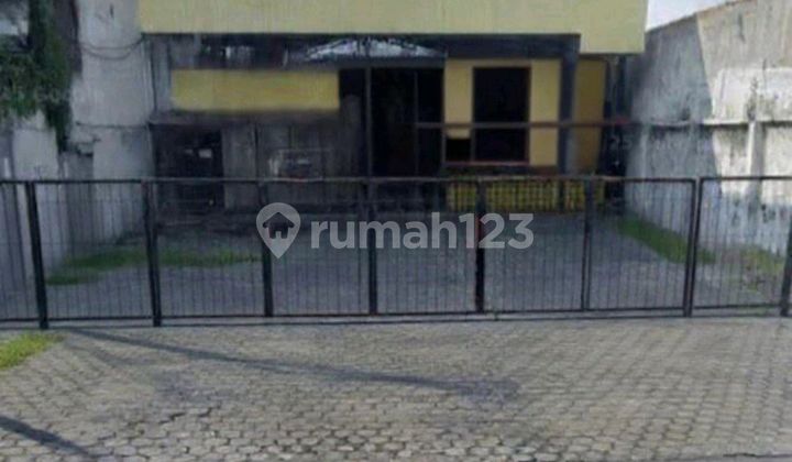 The Only Rental in Kali Village with a 13m Width and Private Parking Space for Business in the City Center, 1 Minute from Simpang Lima, Suitable for Various Businesses