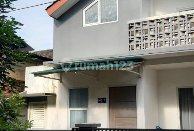 Flood-Free, House, 2 Floors, SHM, Located in an Islamic Environment at Villa Dago Alam Asri 1, Pamulang 2