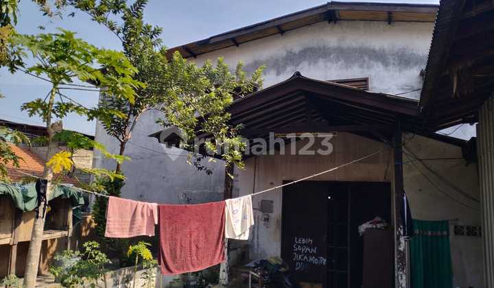 Gudang, 1 Lantai, SHM, Siap Huni di Pondok Aren, Bintaro Gudang, 1 Lantai, SHM, Siap Huni di Pondok Aren, Bintaro