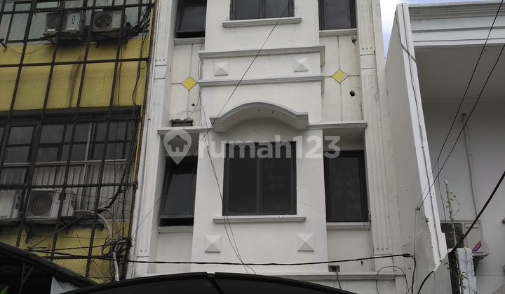 Siap Huni, Ruko, 3 Lantai, SHM di Cideng Barat