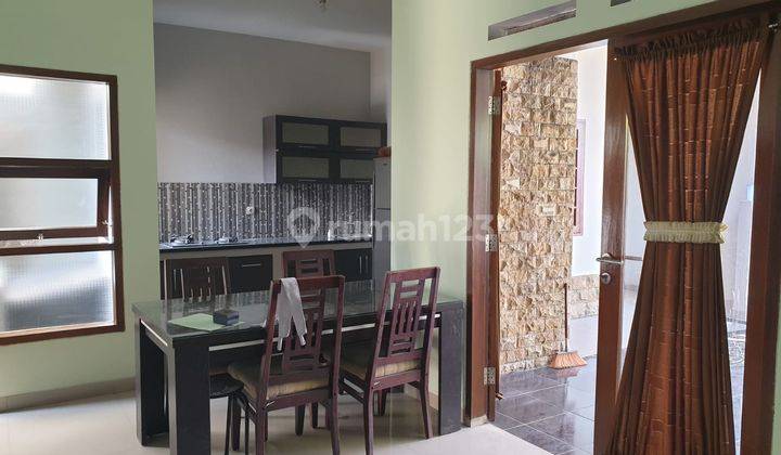 Rumah 2 Lantai Lokasi Strategis di Komplek Pelangi Antapani Bandung 2