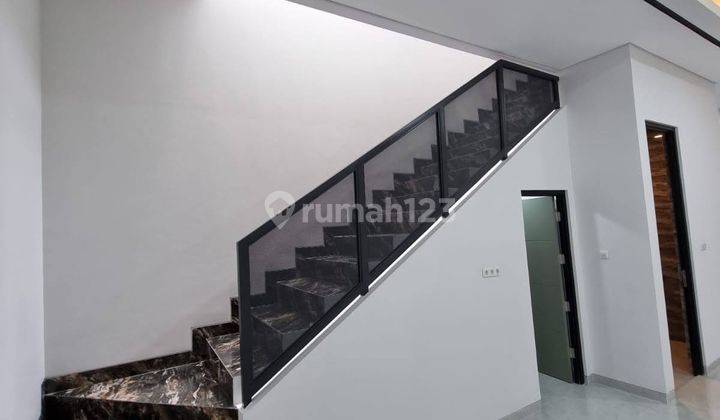 Dijual Rumah Baru 2 Lantai Sutorejo Surabaya Timur 2