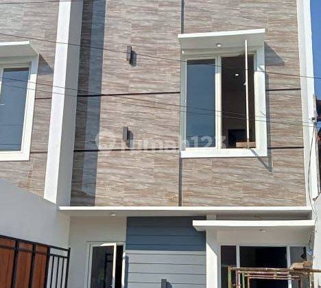 Dijual Rumah 2 Lantai Baru Rungkut Asri Surabaya Timur 2