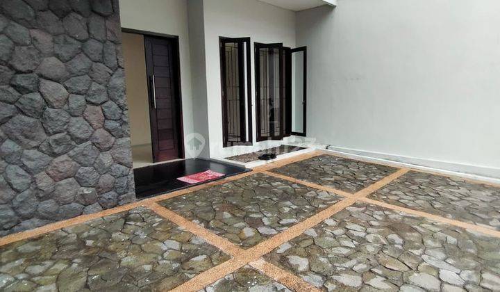 Dijual Rumah 2 Lantai Tenggilis Utara Surabaya 2