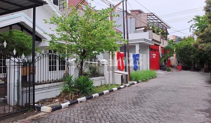 For Sale 1-Story House Klampis Anom Surabaya 2