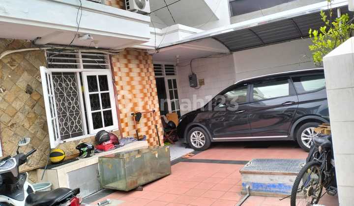 Dijual Rumah Darmo Harapan Indah Surabaya 2