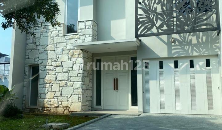Dijual Rumah The Mansion Pakuwon Indah Surabaya