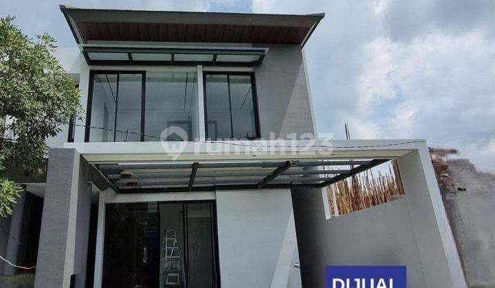 Dijual Rumah Baru 2 Lantai Stamford Place Citraland Surabaya