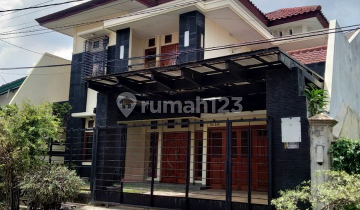 For Sale 2-Story House in Rungkut Asri, Surabaya