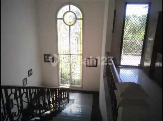 For Sale 2-Story House Hook Mulyosari Prima Surabaya 2