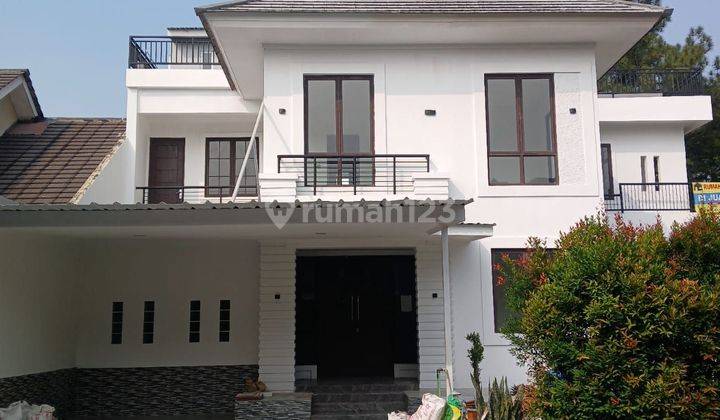 DI JUAL RUMAH CANTIK SIAP HUNI 2LANTAI DALAM CLUSTER FAVORITE. KOTA WISATA CIBUBUR. 1