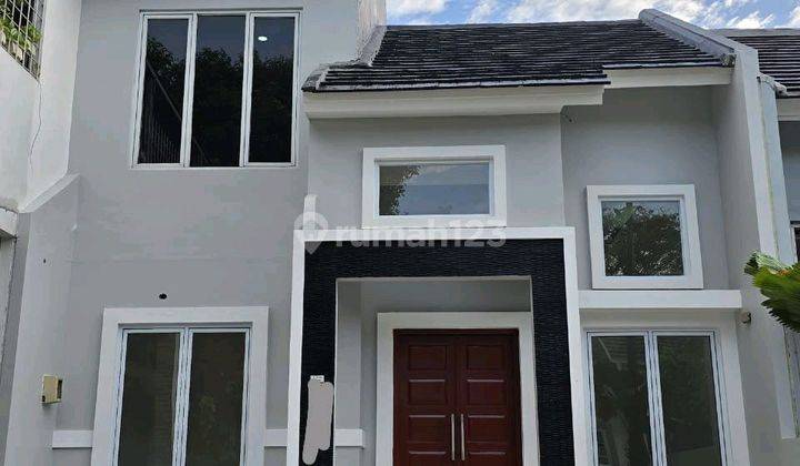 Di Jual Cepat Rumah Full Renovasi Like New. Kota Wisata Cibubur. 1