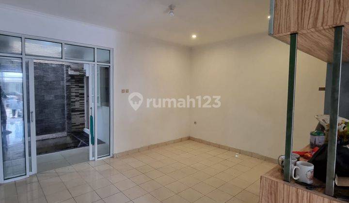 Di Jual Rumah Cantik Siap Huni 2lantai Dalam Cluster Favorite Kota Wisata Cibubur. 2