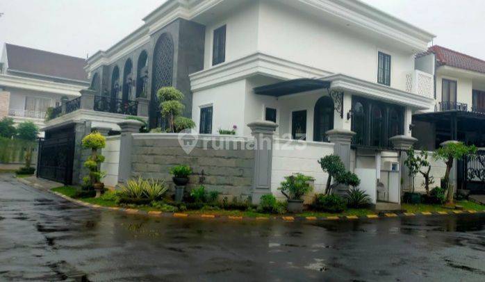 Di Jual Rumah Mewah 3 Lantai Di Lengkapi Pool &lift. Citragran Cibubur. 2