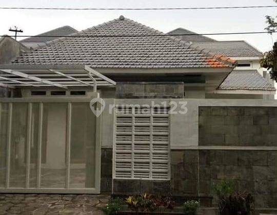 CA25119  RUMAH HOOK DESIGN MINIMALIS CAKEPPP WITH MEZZANINE TENGGILIS - SURABAYA 2