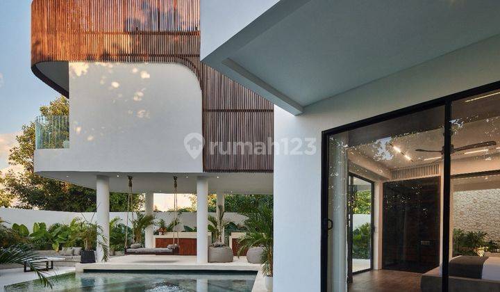 Leasehold Stunning Luxury River Side Villa With Ocean View In Pantai Lima 2