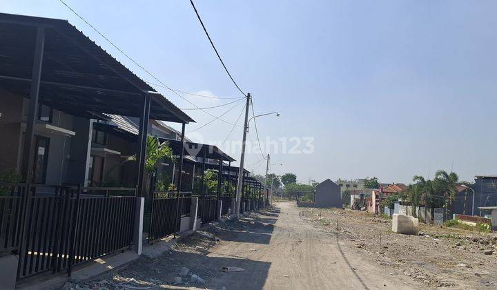 Rumah Baru Dan Murah Dekat Karangpilang 2