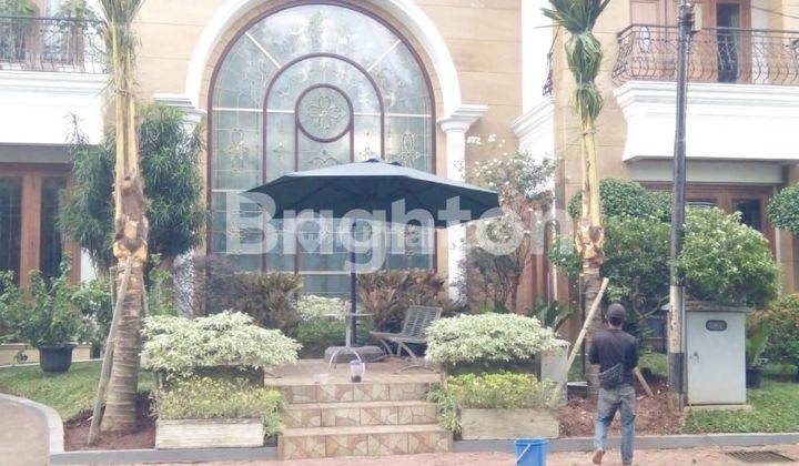 RUMAH SULTAN MEWAH 3 LT DENGAN SEIMMING POOL  DI ROOFTOP BUMI BINTARO PERMAI 1