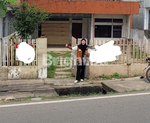 Land with Building Bonus on the side of Yos Sudarso Main Road. 2