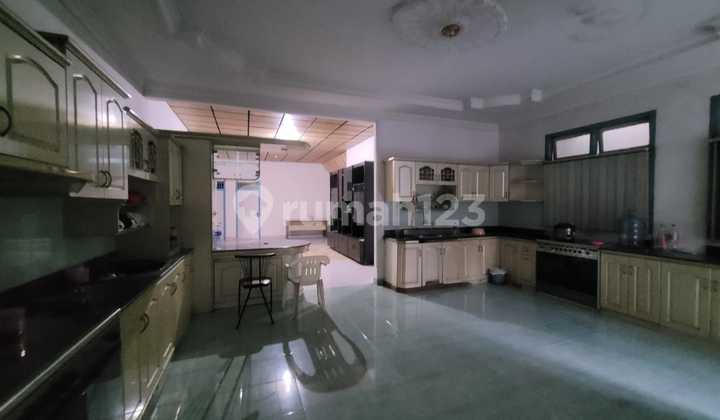 Disewakan Rumah Di Enggal Bandar Lampung , Dekat Lapangan Saburai  2