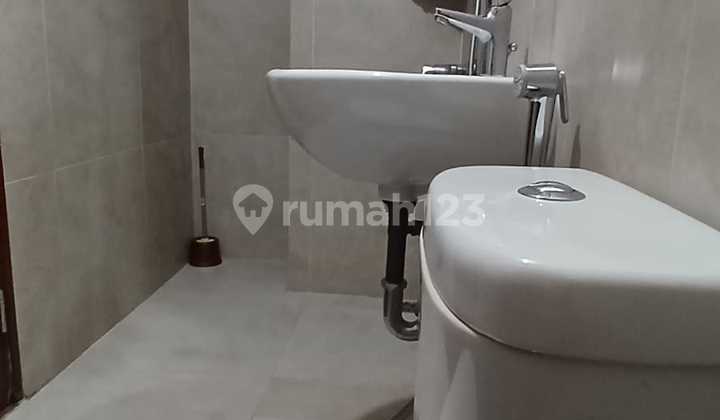 Dijual Apartment Full Furnish Type Studio Di Pollux Habibie 2