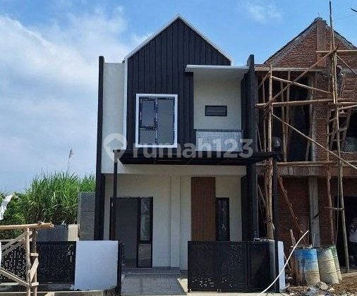 Two-story house at Nora Park Bedali Indah, Lawang, Malang 2