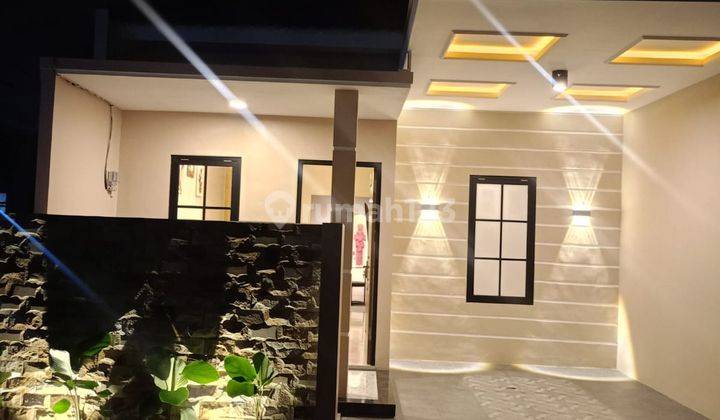 Rumah Cantik Murah Siap Huni di Sukun, Kota Malang Rumah Beserta Furniture  1