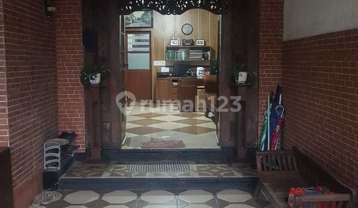 For Sale Unique Fully Furnished Manunggal House, Lowokwaru, Malang City For Sale Unique Fully Furnished Manunggal House, Lowokwaru, Malang City