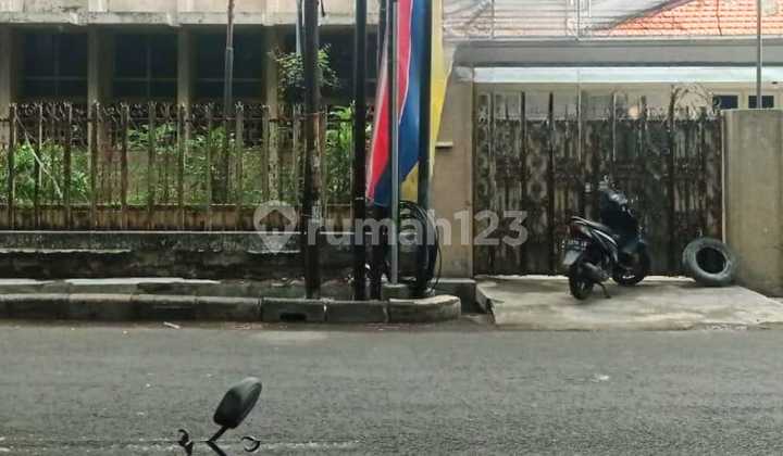 Commercial Property Land Area Calculation on Sulawesi Street, Central Surabaya