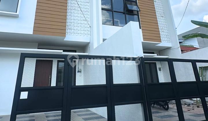 Dijual Rumah Baru Minimalis Scandinavia Darmo Harapan, Sby Barat Dijual Rumah Baru Minimalis Scandinavia Darmo Harapan, Sby Barat