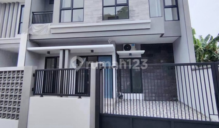 Dijual New Minimalis 2Lt Pakal Madya Asri