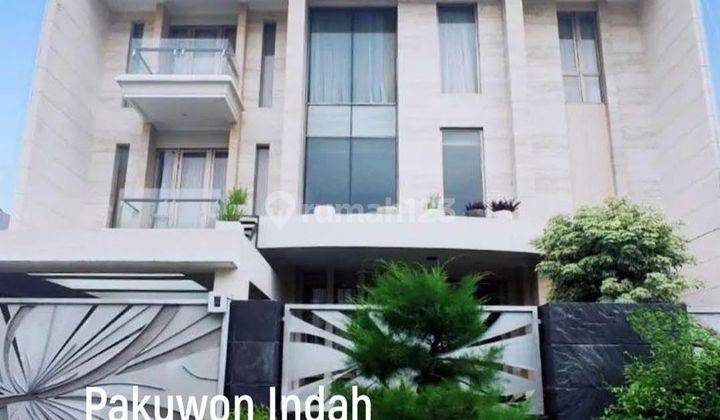 Dijual rumah MEWAH 5 lantai di Imperial golf Pakuwon Indah HIGH Spec 1